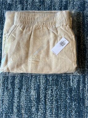 Old Navy classic straight leg linen Pants in Khaki